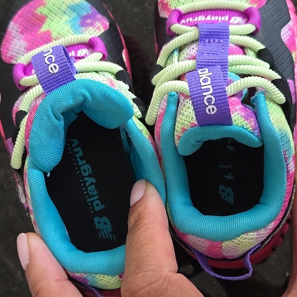 New Balance| PlayGruv v2 Tie Dye Toddler Sneakers Sz 6c - Picture 4 of 7